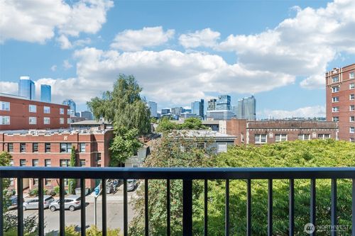 423-1620 Belmont Ave, Seattle, WA, 98122-2382 | Card Image