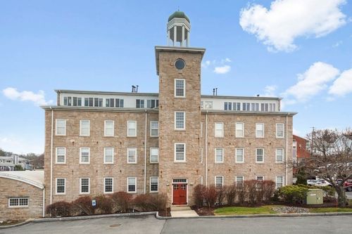 apt-524-7 S Stone Mill Dr, Dedham, MA, 02026-2960 | Card Image