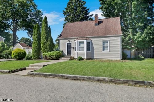 20 Harding Ave, Pompton Lakes, NJ, 07442-1014 | Card Image