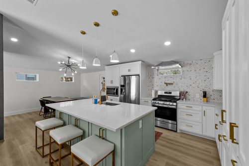 5417 Vicki St, Haltom City, TX, 76117-2545 | Card Image