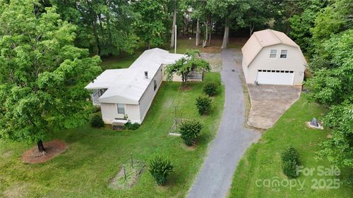 8112 Blackwood Rd, Denver, NC, 28037-8530 | Card Image