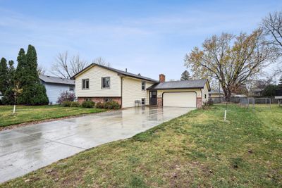 7909 Orchard Avenue N, House other with 4 bedrooms, 1 bathrooms and null parking in Brooklyn Park MN | Image 1