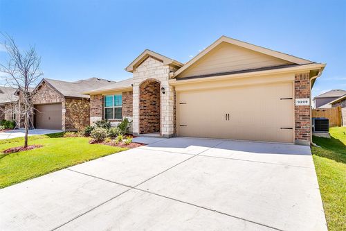 9209 Herringbone Dr, Fort Worth, TX, 76131-1855 | Card Image