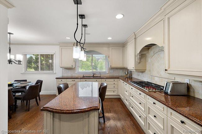 4889 Ardmore Dr, House other with 4 bedrooms, 4 bathrooms and null parking in Bloomfield Township MI | Image 15