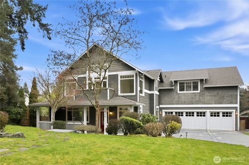 612 128th Ave Ne, Bellevue, WA, 98005-3224 | Card Image