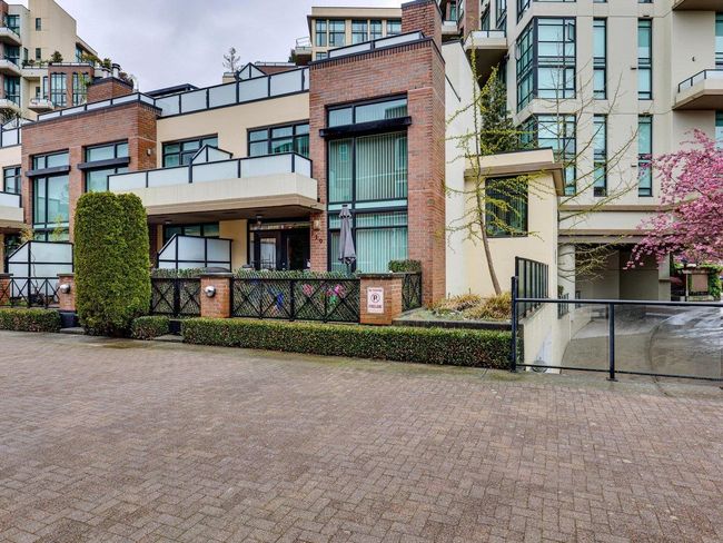 119 - 8 Renaissance Square, Townhouse with 3 bedrooms, 2 bathrooms and 2 parking in New Westminster BC | Image 27