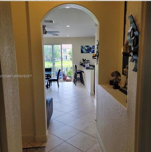 1006-2851 W Prospect Rd, Tamarac, FL, 33309-2590 | Card Image