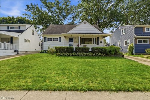 318 Lehigh Ave, Cuyahoga Falls, OH, 44221-1841 | Card Image