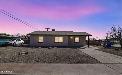 5000 Meade Ct, El Paso, TX, 79904-3813 | Card Image