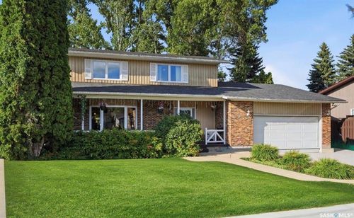 30 Roborecki Terr, Saskatoon, SK, S7K5L3 | Card Image