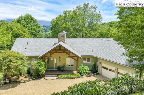 385 Belmont, Boone, NC, 28607-7943 | Card Image