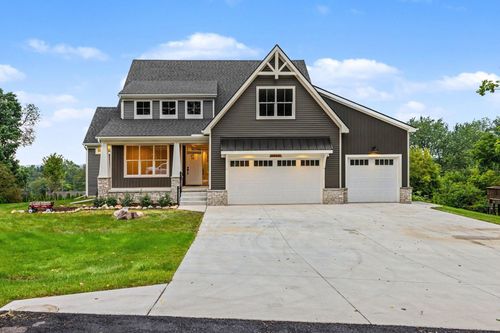 1752 Milford Hts, Milford, MI, 48381-2776 | Card Image