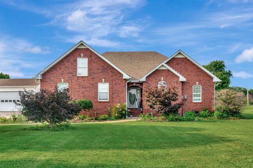 1000 Nature Trl, Castalian Springs, TN, 37031-4771 | Card Image