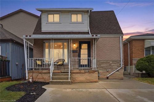 68 Delena Ave N, Hamilton, ON, L8H6B7 | Card Image