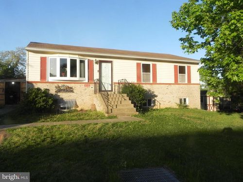 9110 Cooper Dr, FORT WASHINGTON, MD, 20744-4818 | Card Image