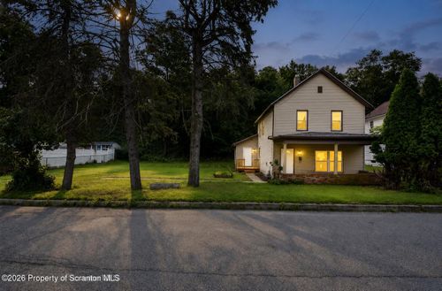 1662 Sweeney Ave, Scranton, PA, 18508-1739 | Card Image