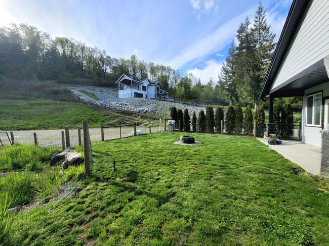 9573 Stave Lake Street, House other with 5 bedrooms, 3 bathrooms and 10 parking in Mission BC | Image 20