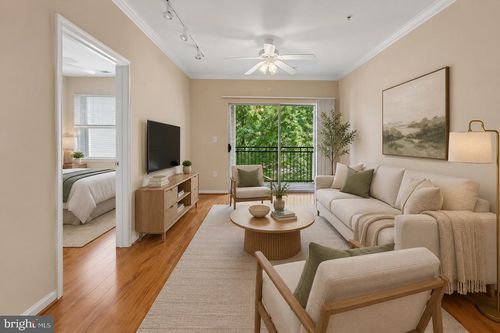 303-12945 Centre Park Cir, HERNDON, VA, 20171-5971 | Card Image