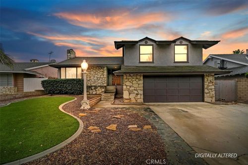 1450 Mariposa Dr, Corona, CA, 92879-1114 | Card Image