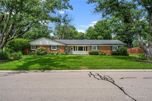 205 Tuxworth Rd, Centerville, OH, 45458-2452 | Card Image