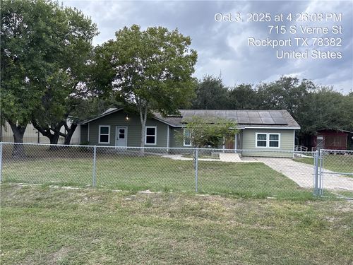 715 S Verne St, Rockport, TX, 78382-4615 | Card Image