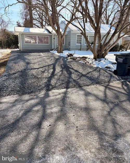 1570 Overlook Dr, SAINT LEONARD, MD, 20685-2238 | Card Image