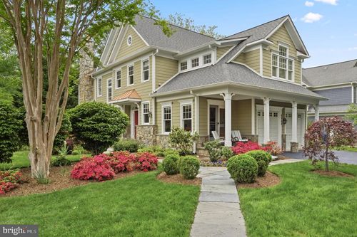 6962 Park Ave, MCLEAN, VA, 22101-3524 | Card Image