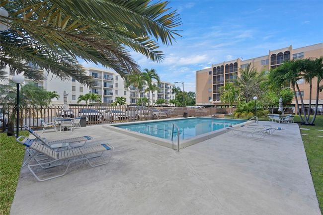 APT-207 - 4670 W 13 Th Ln, Condo with 3 bedrooms, 2 bathrooms and null parking in Hialeah FL | Image 20