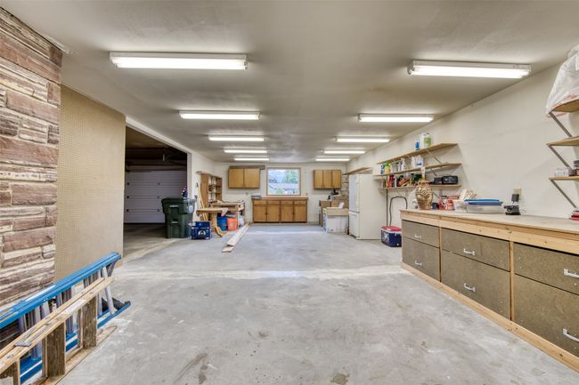 View of workshop off garage | Image 59
