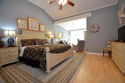 95 Port Of Spain Rd, Coronado, CA, 92118-3225 | Card Image