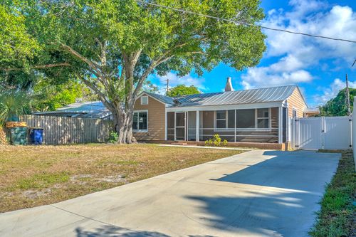 1204 Easter Ave, Fort Pierce, FL, 34950-4034 | Card Image