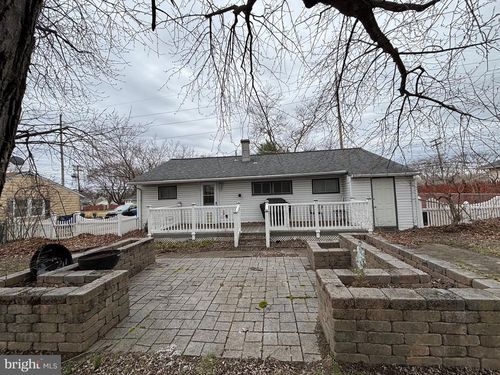 734 Main St, LUMBERTON, NJ, 08048-3069 | Card Image