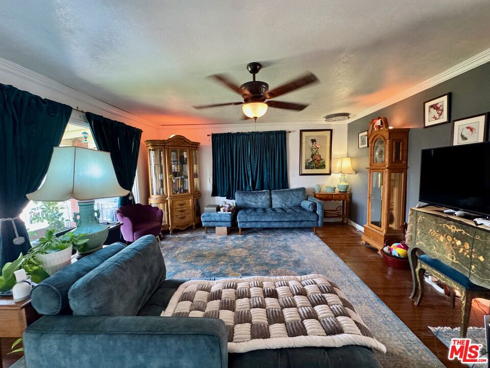 Residential in Los Angeles 4