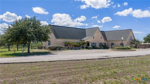 5904 Old Yoakum Rd, Cuero, TX, 77954 | Card Image