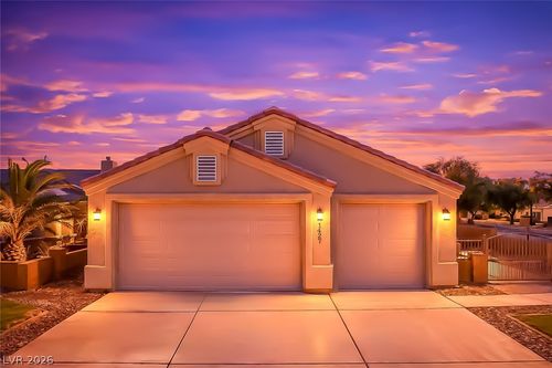 1427 Palm Dr, Laughlin, NV, 89029-1557 | Card Image