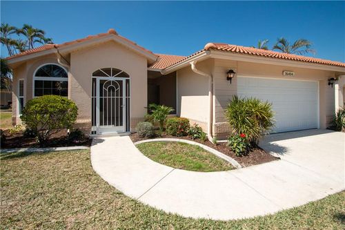 16404 Kelly Woods Dr, FORT MYERS, FL, 33908-3145 | Card Image