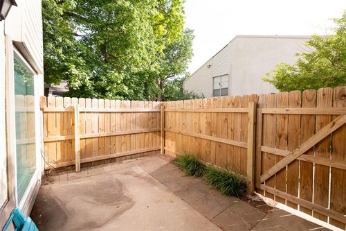824 Cardinal Creek Blvd, Norman, OK, 73072-8026 | Card Image