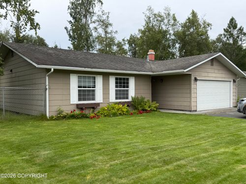 179 Trumpeter Ave, Soldotna, AK, 99669-7914 | Card Image