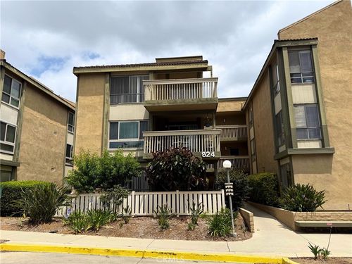 36-824 Pinetree Cir, Thousand Oaks, CA, 91360-3874 | Card Image