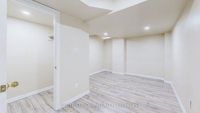 28 Beaton Ave, House other with 6 bedrooms, 4 bathrooms and 4 parking in Maple ON | Image 27