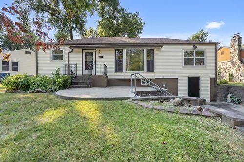 707 S 3rd St, Branson, MO, 65616-3129 | Card Image