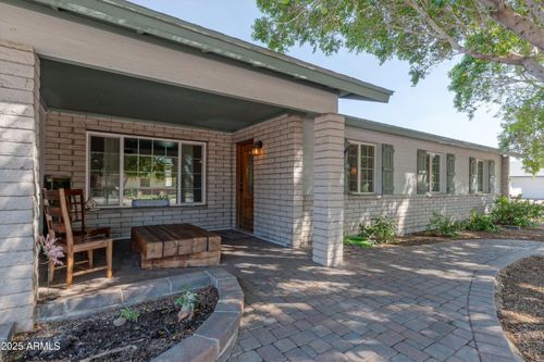 1942 W Kristal Way, Phoenix, AZ, 85027-5294 | Card Image