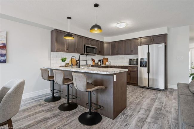 71 Crab Apple Crt, House other with 3 bedrooms, 4 bathrooms and 3 parking in Wellesley ON | Image 20