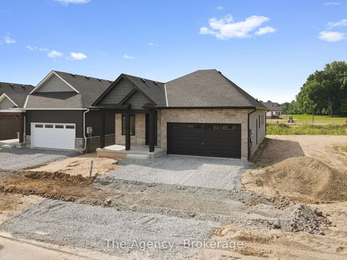 34 Marie Street, Pelham, ON, L0S1E1 | Card Image