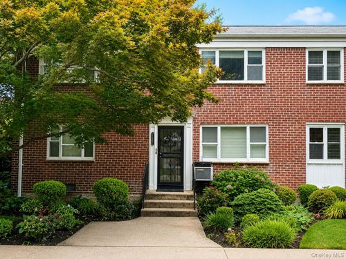 133-212-34 16th Ave, Bayside, NY, 11360-1525 | Card Image