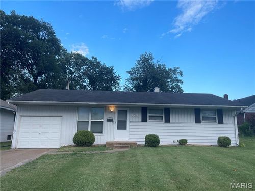 10506 Spring Garden Drive, St Louis, MO, 63137 | Card Image