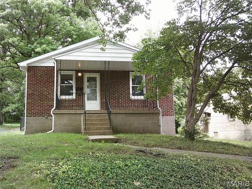 9113 Palmer Ave, Saint Louis, MO, 63114-5500 | Card Image
