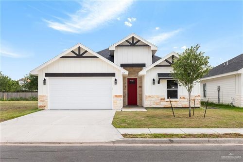 517 Tower Oak Dr, Alamo, TX, 78516-0688 | Card Image