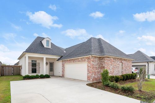 545 Silverbill Ln, Baton Rouge, LA, 70810-7400 | Card Image