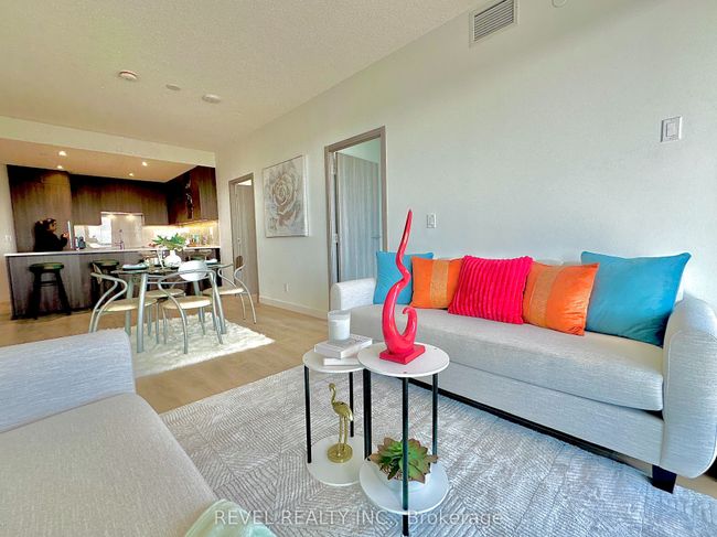 1902 - 25 Mcmahon Dr, Condo with 3 bedrooms, 3 bathrooms and 1 parking in North York ON | Image 20